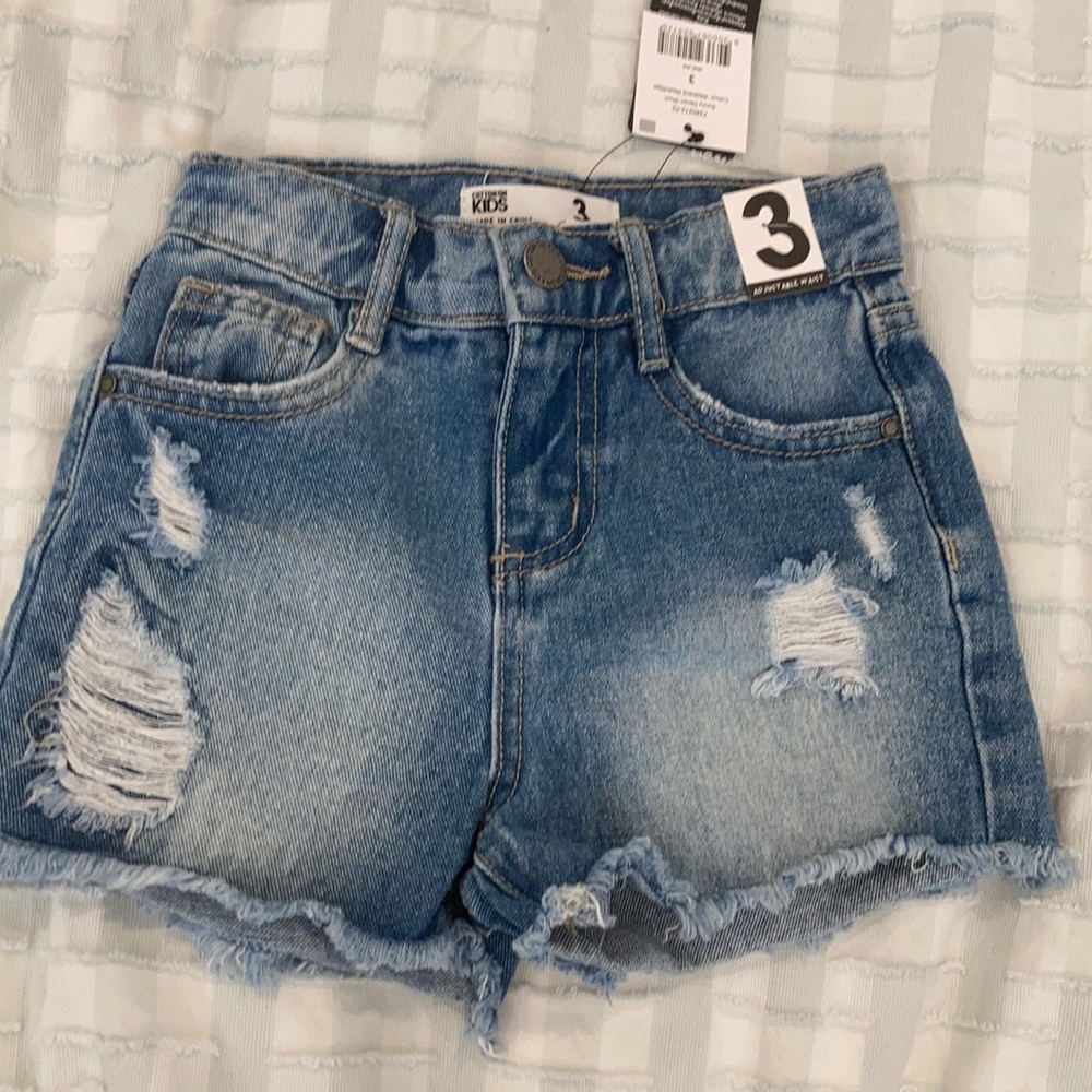 Girl’s Cut Off Shorts NWT